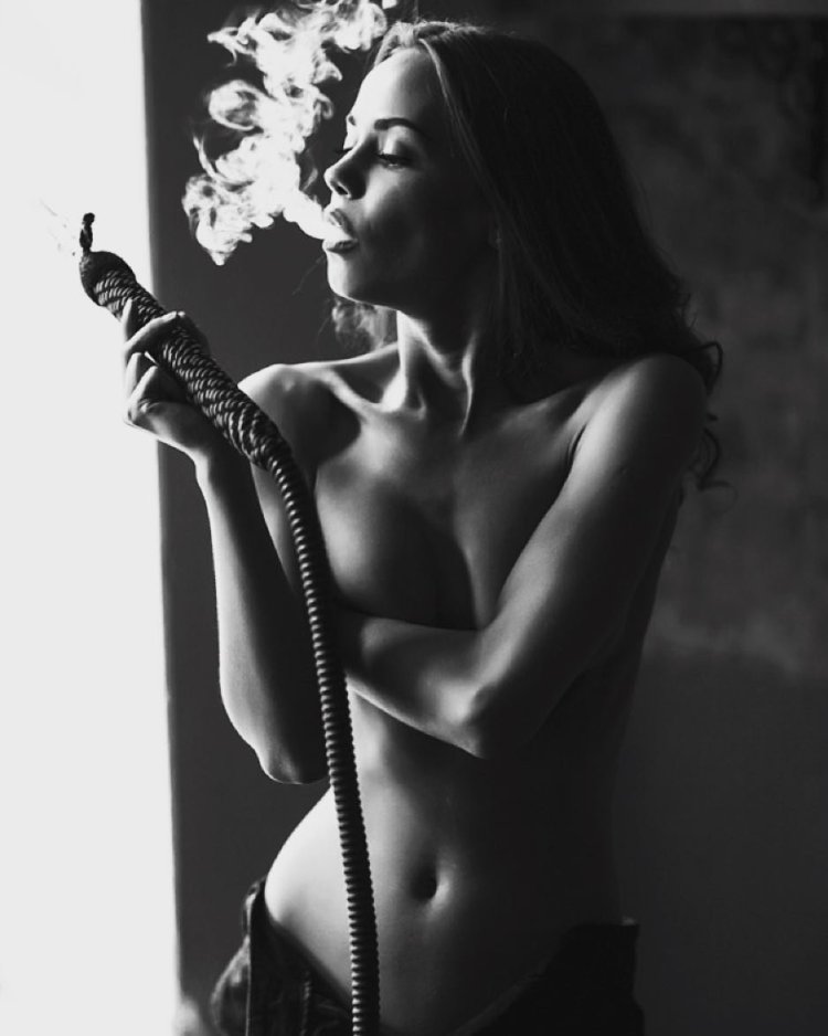 Erotic photo session smoking