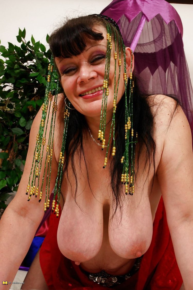 WebTastic Special: Granny Time Naked Fuck with Guys