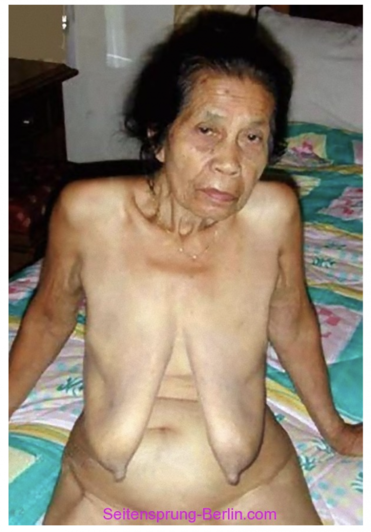 Very Old Naked Wrinkly UGLY Fat Hairy Grandmothers