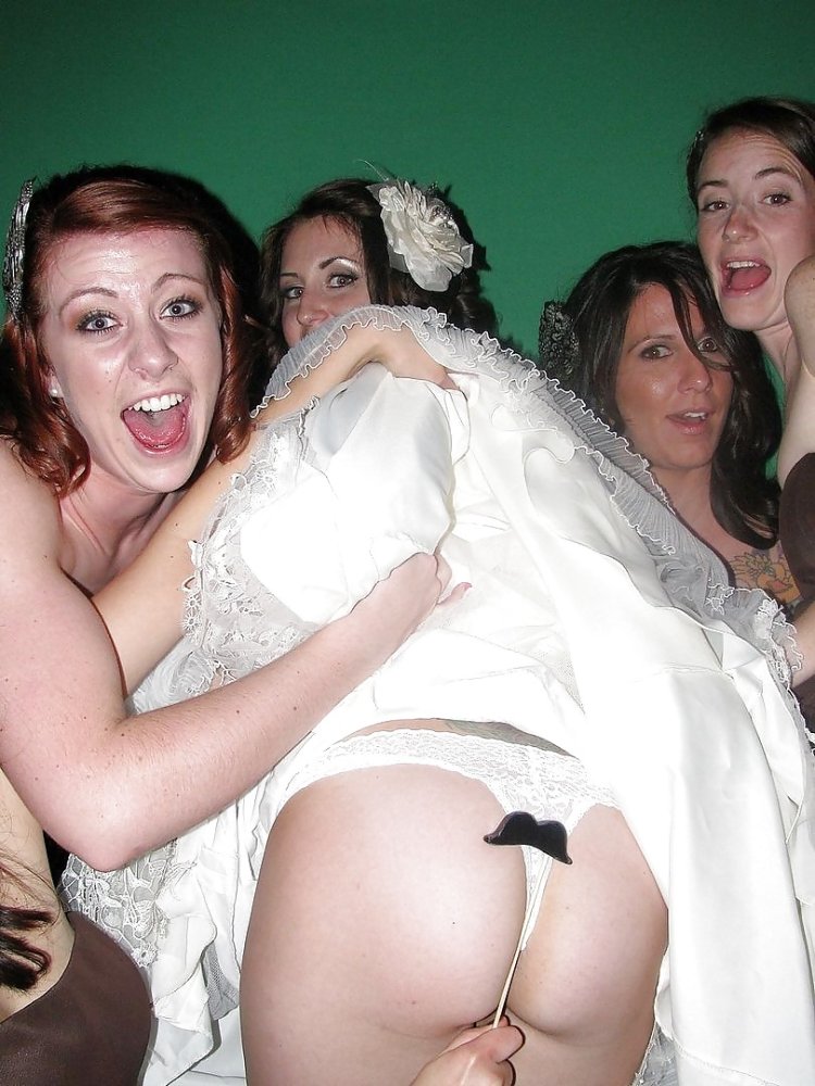 Erotic moments at the wedding