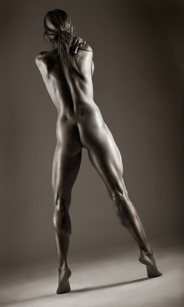 Sports female figure naked