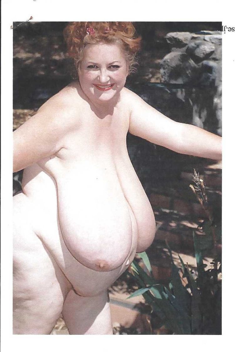 Naked women with sagging big tits