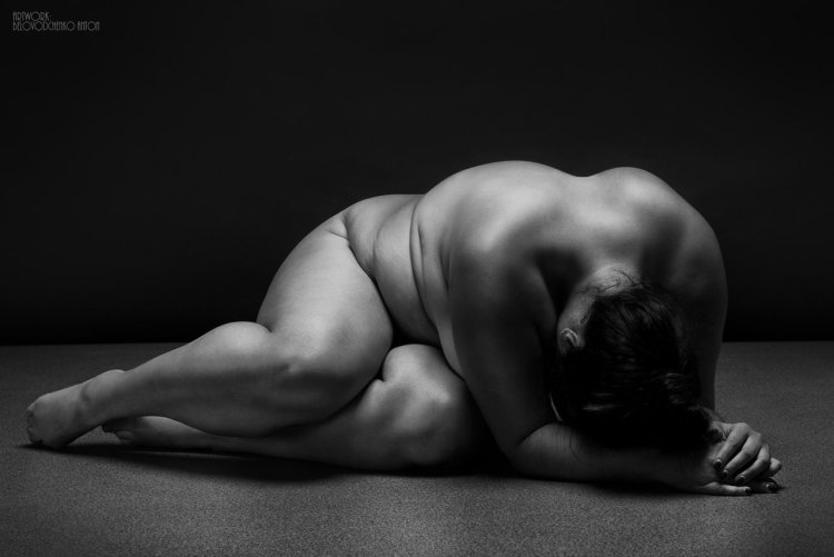 Fight bare fat women