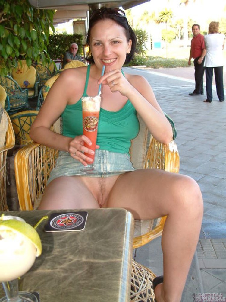 Women 30 without panties