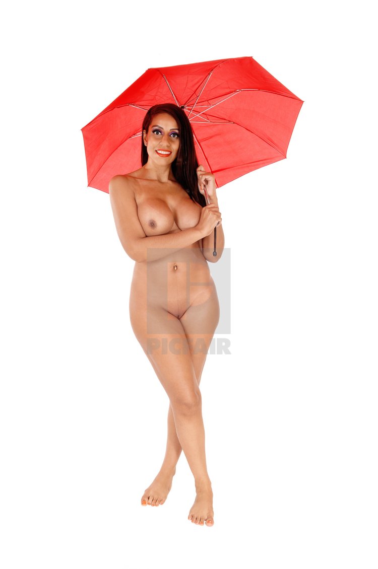 Putting standing on the chest