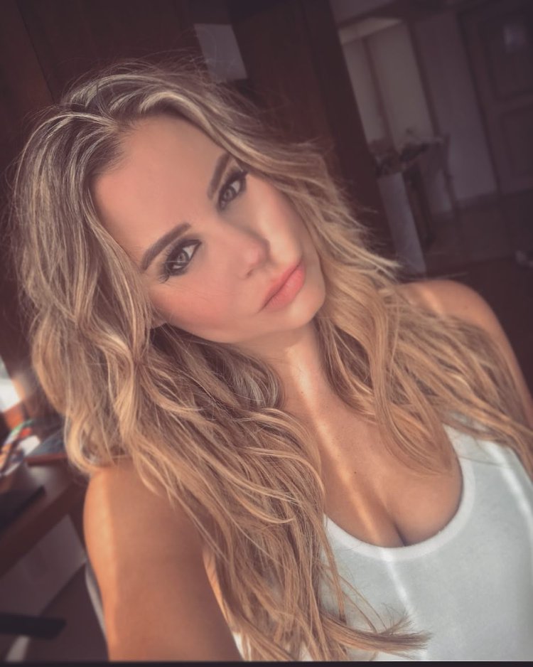 Lolly Gartner (Lolly Gartner) nude