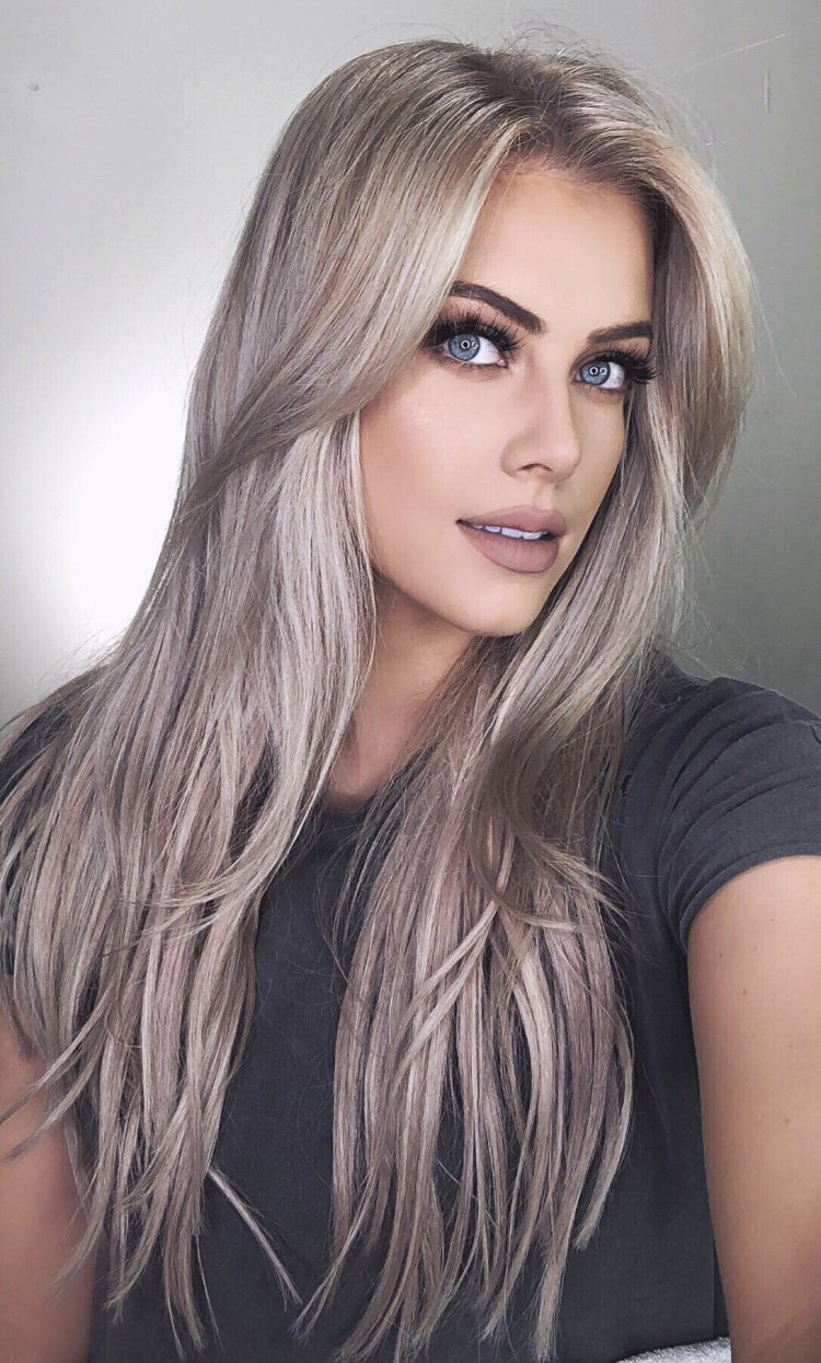 Lauren Summer in mini dresses