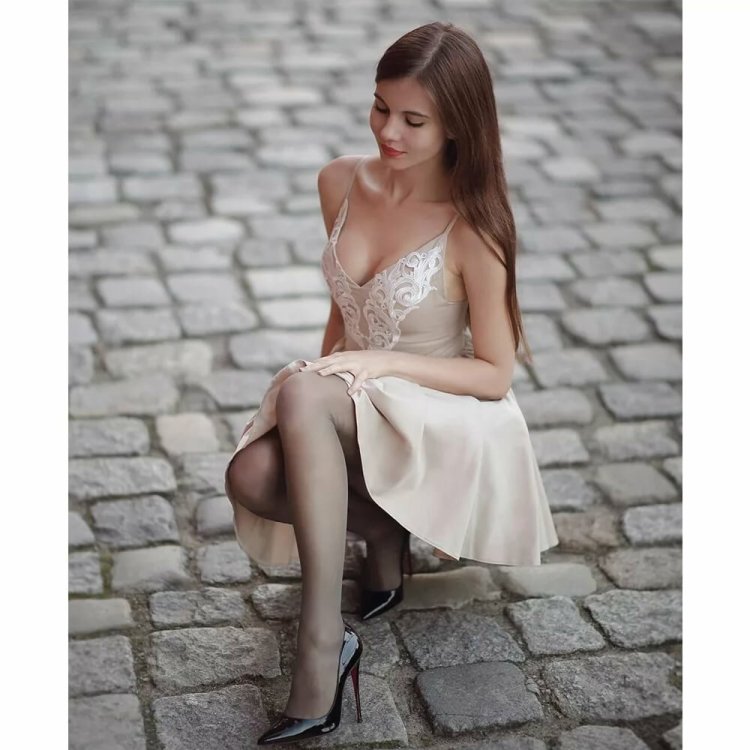 Ariadna Maevsk Secretary