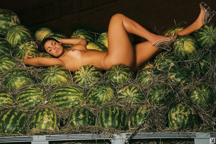 Bare chest in the form of a water-melon