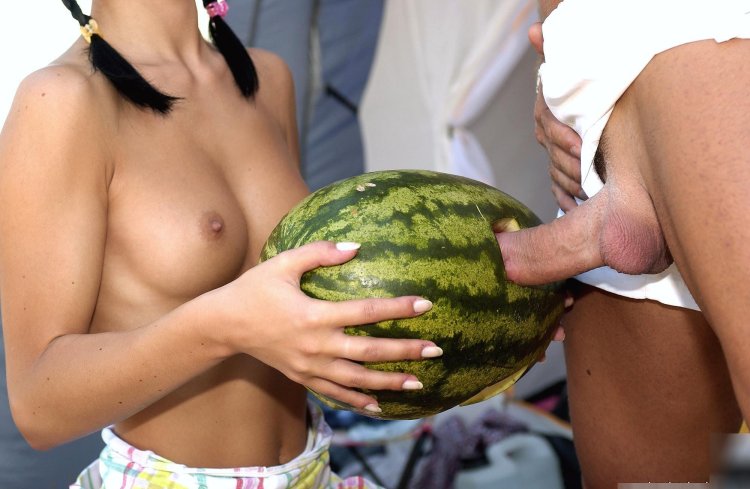 Watermelon and big tits naked