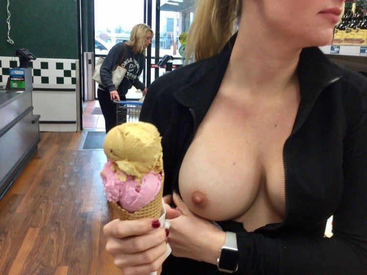 Girls shake breasts in restaurants