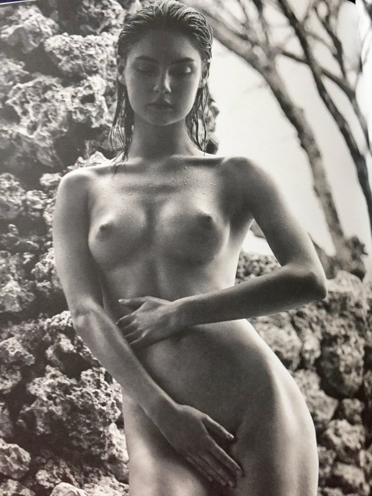 Vika Levin naked