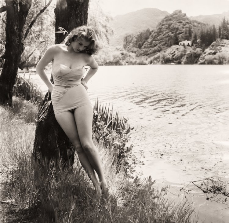 Anita Ekberg, Sex Symbol of Sweden (1950)