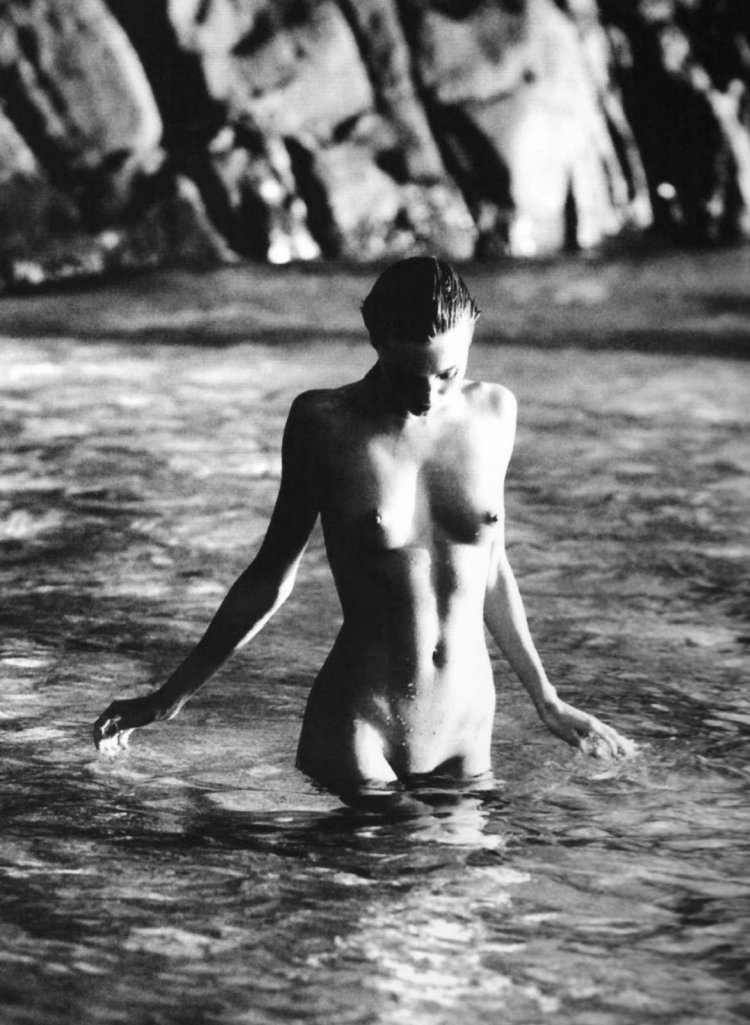 Miranda Kerr photo naked