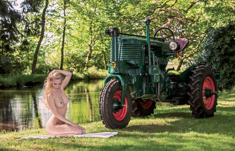 Girls naked and tractor