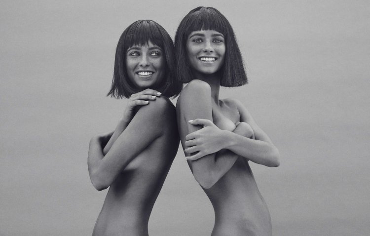 Naked beauties twins