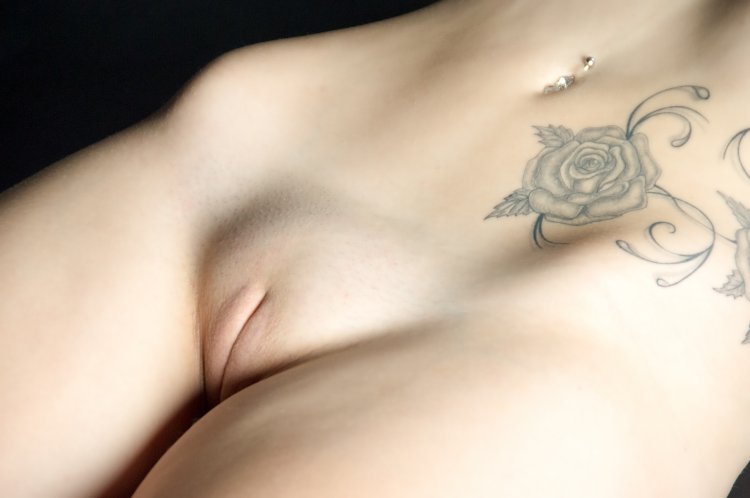 Beautiful tattoos on the pubic