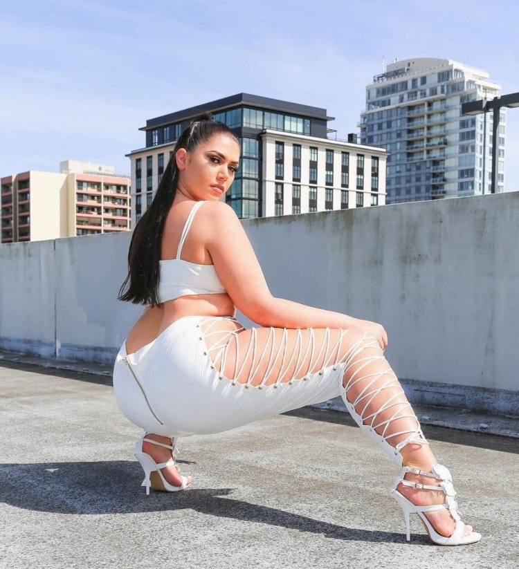 Sammyy02k (Samantha)