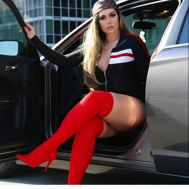 Sammy model plus size sammyy02k