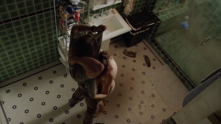 Sarah Wayne Callis Topless