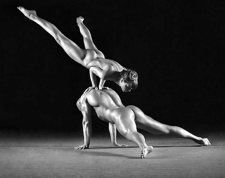 Albina Osinovskaya Flexi Julietta