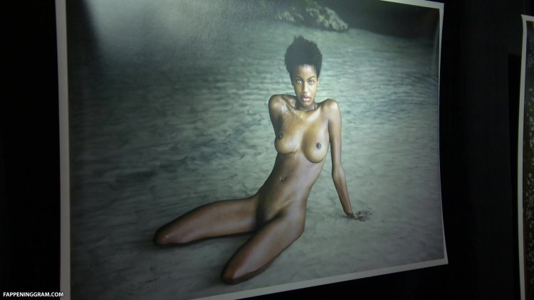 Erotic photo Ashley Doris