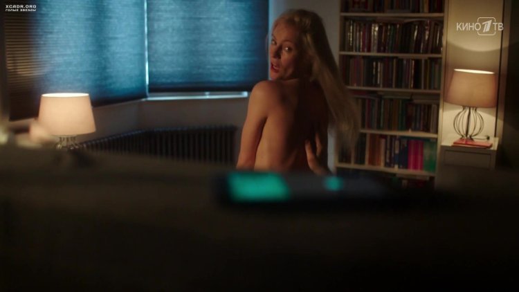 Julia Topolnitsky naked