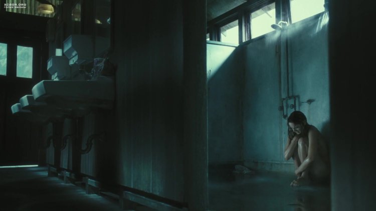 Sarah Wayne Callies - Whisper