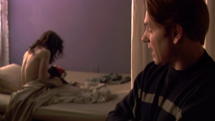 Idina Menzel photo naked