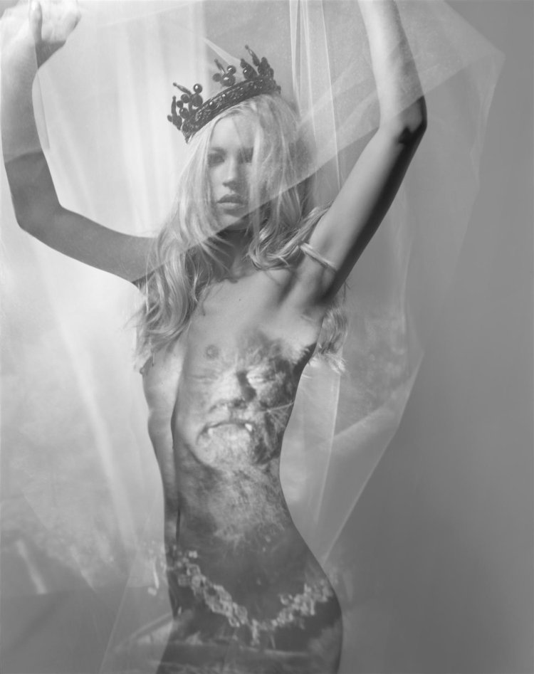 Carolina Kukova Naked