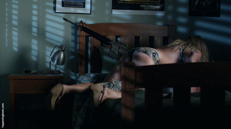 Emily Willis and Serene Siren College Sex