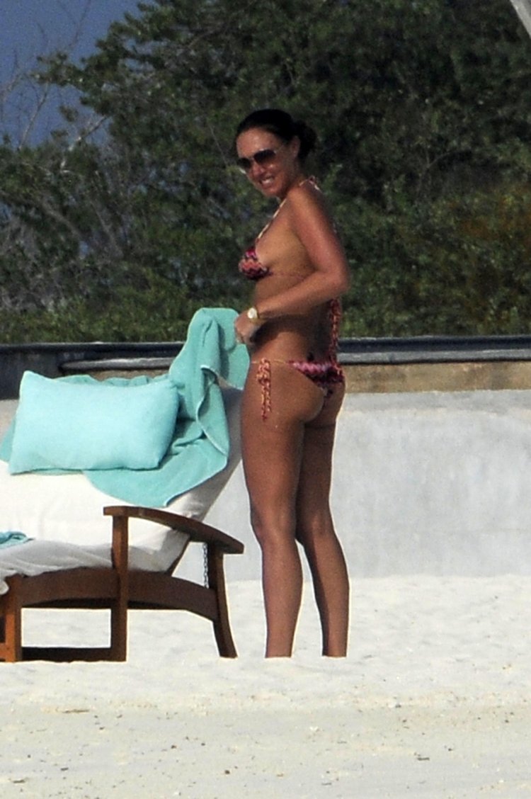 Erotic photos of Tamara Ecclestone