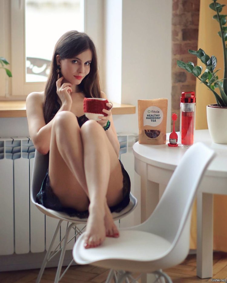 ARI_MAJ ARIADNA MAJEWSKA in Linen