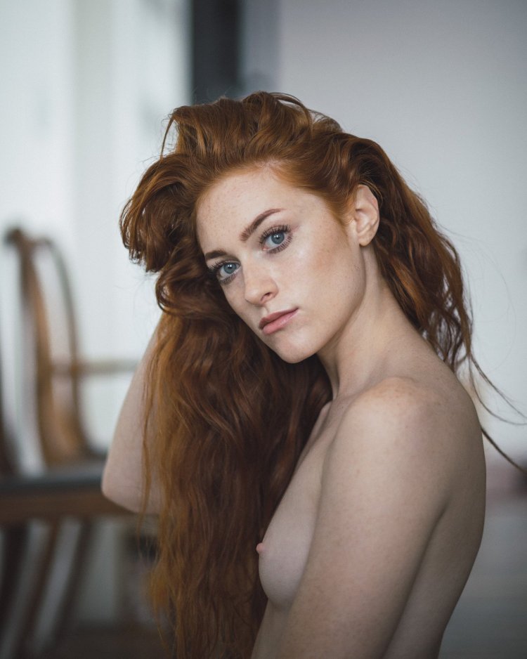 Redhead girl with freckles naked