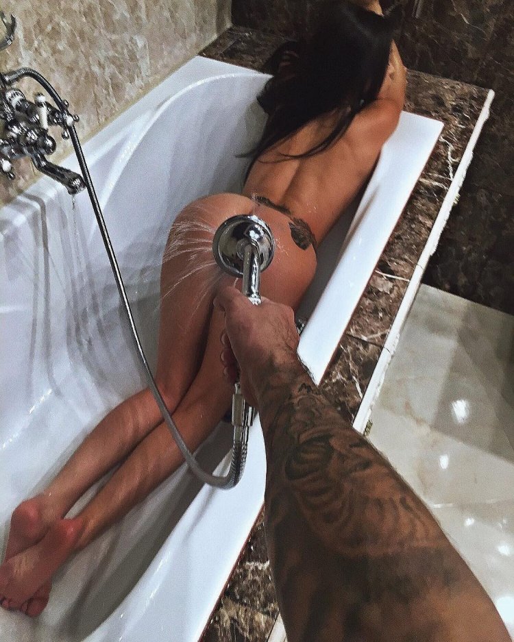 Karina Avakian erotic