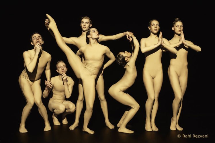 Women in Nude Style Theater
