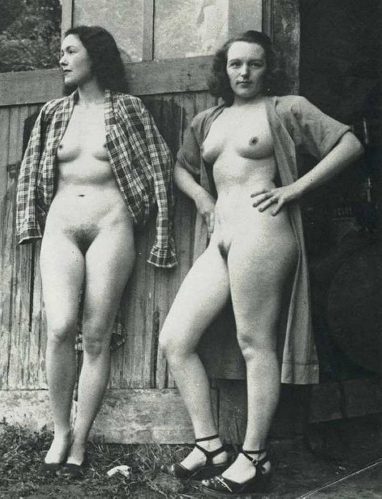 Beautiful naked Jews Retro