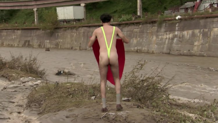 Kaley Cuoco Big Bang Theory Tits