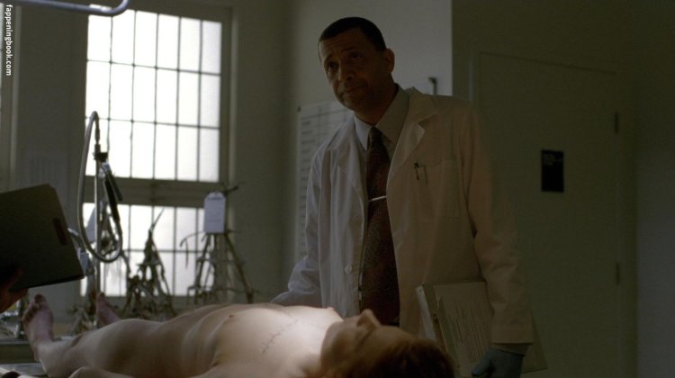 Erotic scene with Lily Simmons - Bansha (2013)