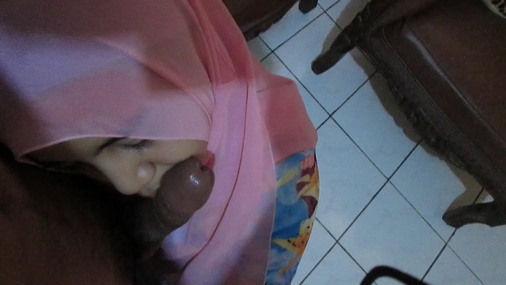 Naked women Muslim Indonesia