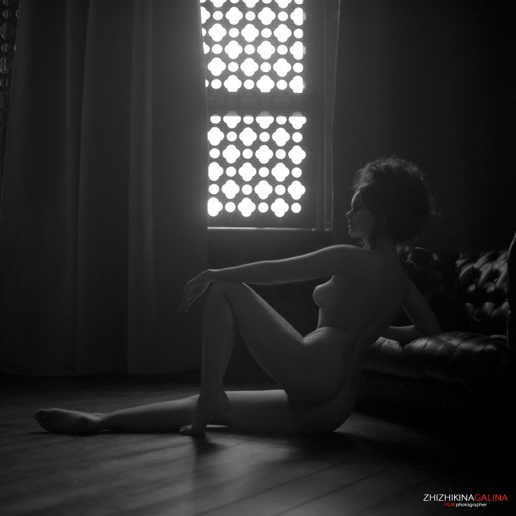 Galina Zhizhikina Nude model