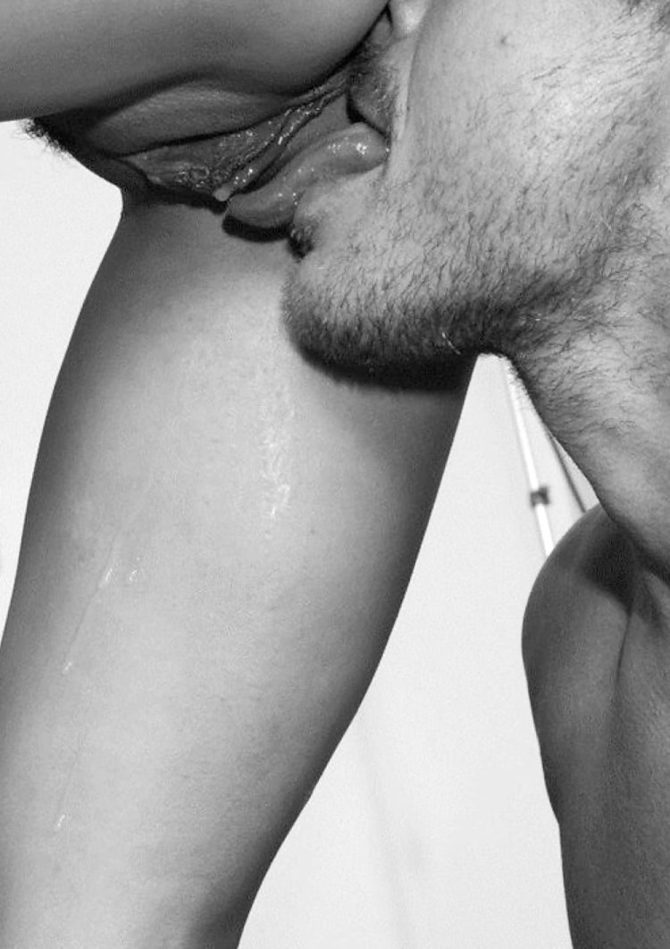 Passionate cunnilingus