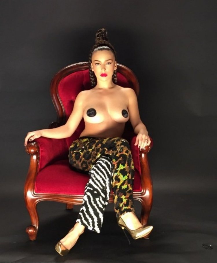 Sexy naked brunette in nature