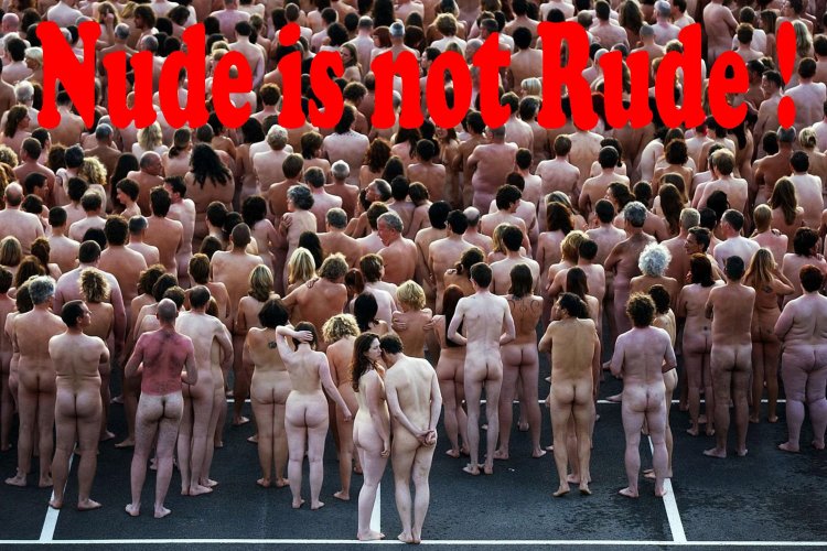 A lot of naked girls