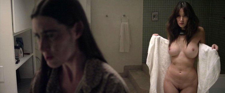 Christina Ricci Life behind the line +18