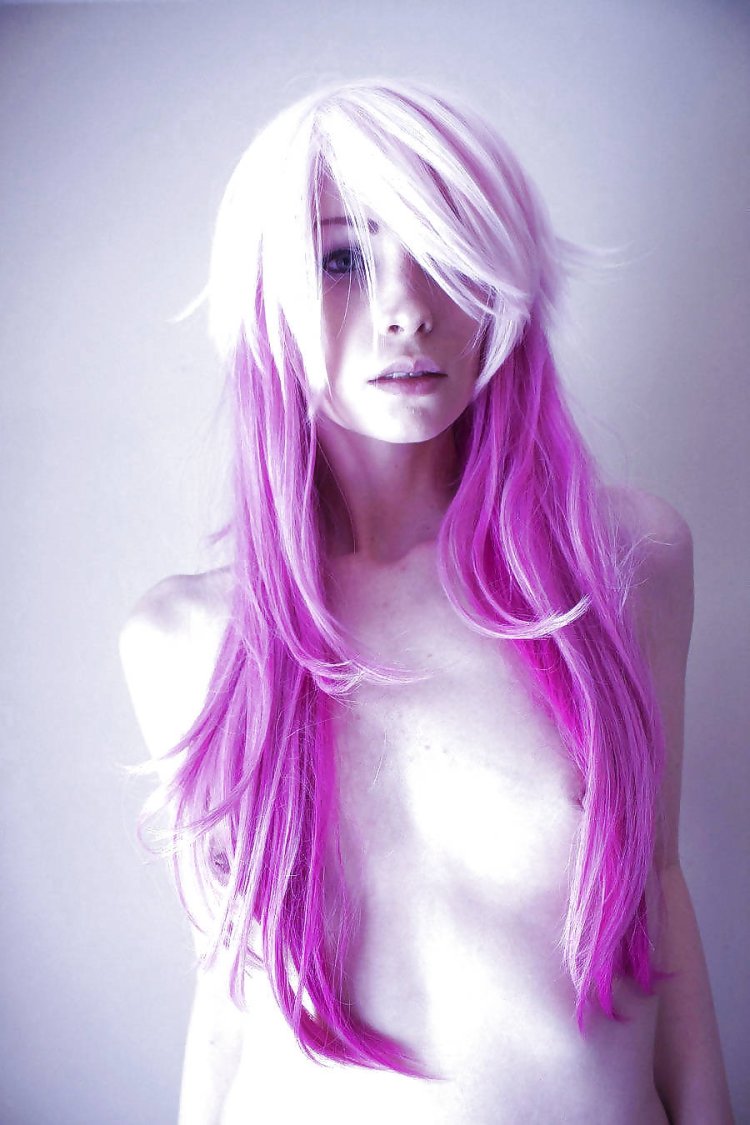 Pink hair girl nude