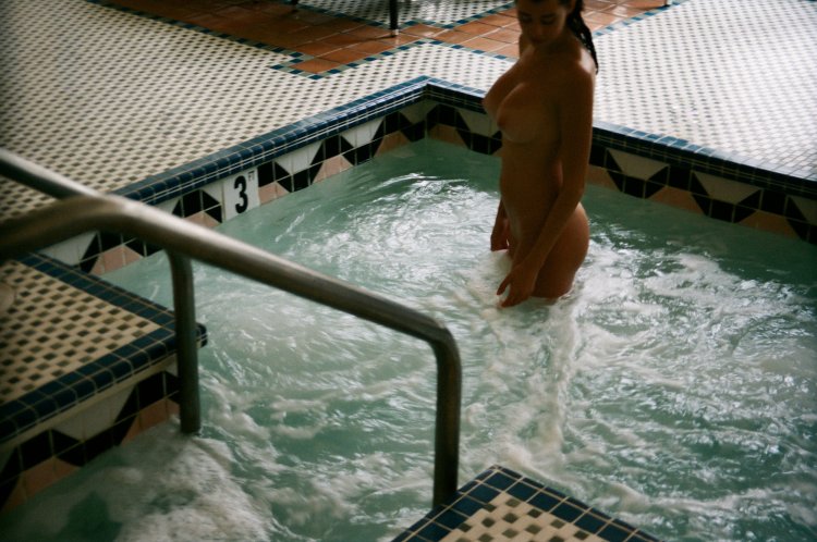 Julia Rose and Sarah McDaniel Nude Shagmag