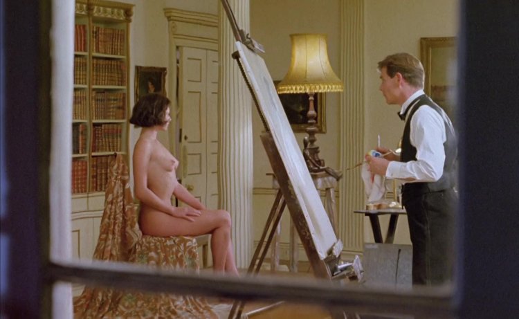 Kate Bekinsale naked in films