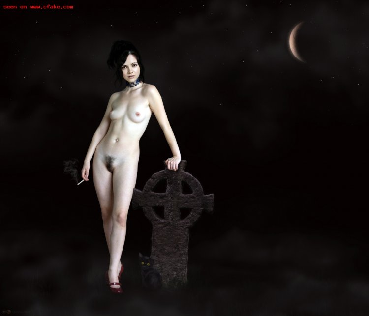 Actress Kristina Ricci Nude