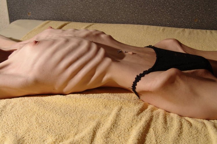 Skinny naked Japanese Anal